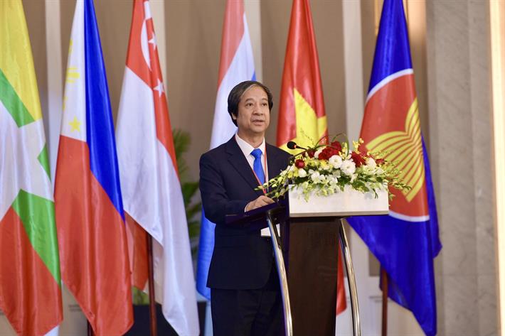 Bộ Giáo dục và Đào tạo Việt Nam chủ trì Hội nghị Bộ trưởng Giáo dục ASEAN lần thứ 12 - Ảnh 1.