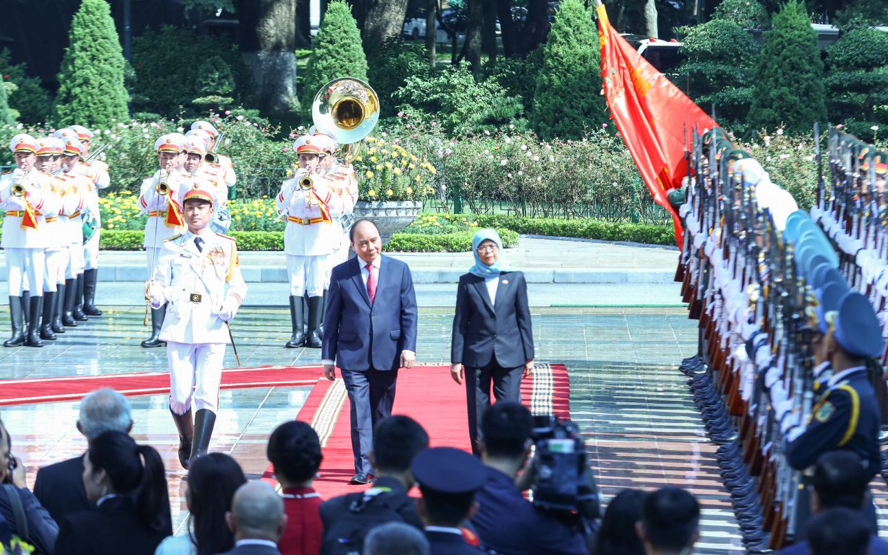 Tổng thống Singapore Halimah Yacob thăm chính thức Việt Nam