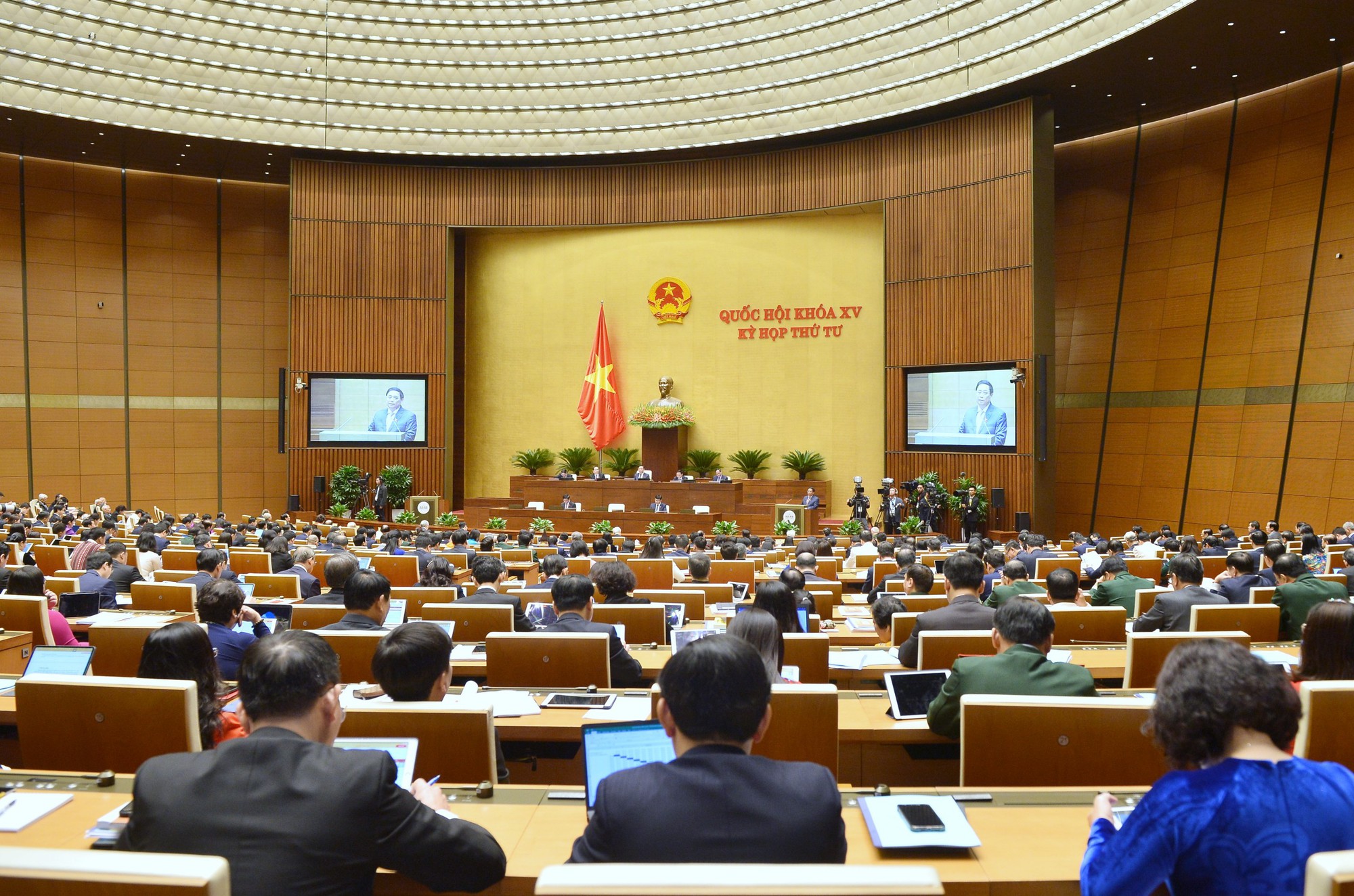 Ngày 21/10: Quốc hội tiến hành bầu, phê chuẩn bổ nhiệm nhân sự 3 'Tư lệnh' ngành - Ảnh 1.