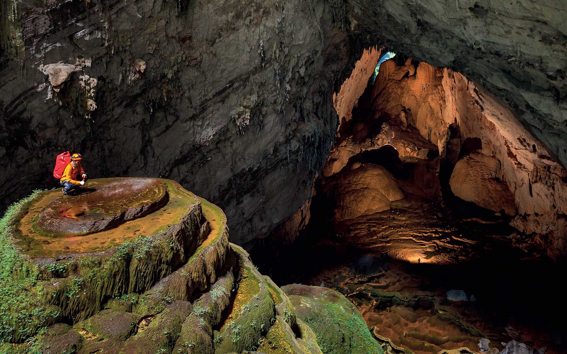 Khám phá Sơn Đoòng - hang động tự nhiên kỳ vĩ nhất thế giới - Ảnh 13.