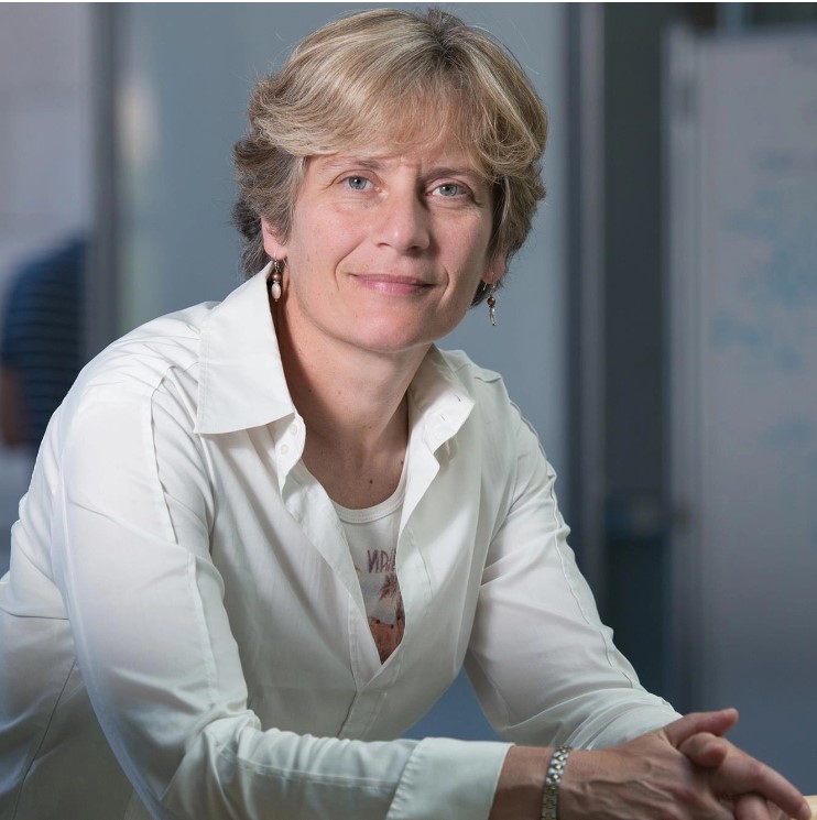 Giáo sư Carolyn Bertozzi và hành trình đến giải Nobel Hóa học 2022 - Ảnh 1.