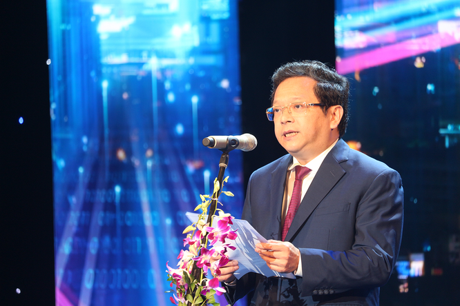 Hướng tới Ngày Chuyển đổi số quốc gia 10/10: Trao Giải thưởng Vietnam Digital Awards năm 2022 - Ảnh 2.
