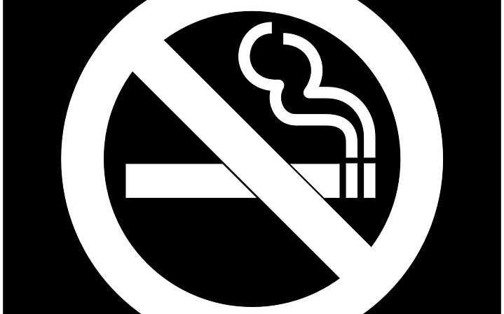 Mỹ lo ngại vì có tới hơn 2,5 triệu học sinh sử dụng thuốc lá điện tử