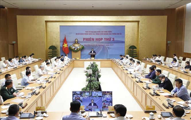 Thủ tướng Phạm Minh Chính: Triển khai các dự án trọng điểm quốc gia, ai không làm được thì thay người - Ảnh 3.