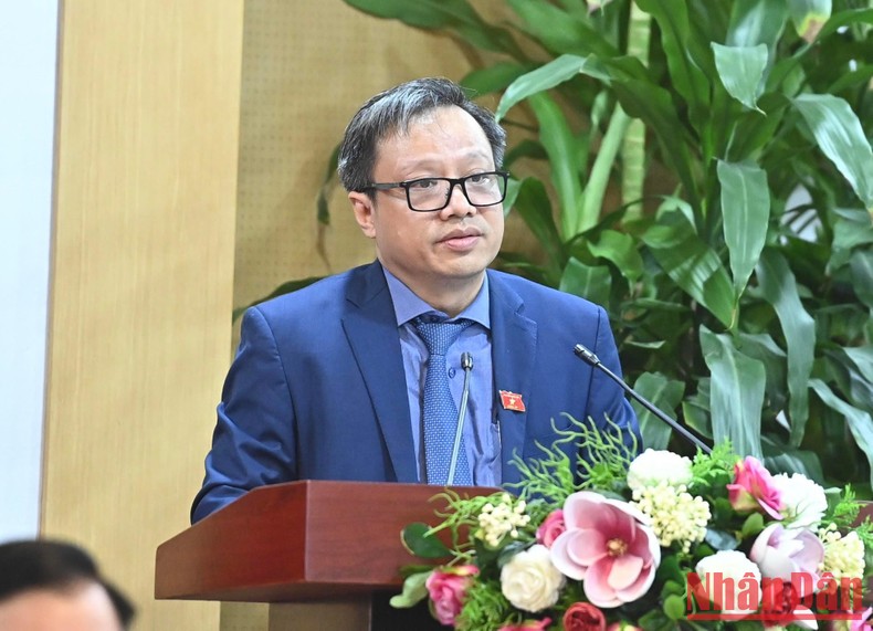 [Ảnh] Tổng Bí thư Nguyễn Phú Trọng tiếp xúc cử tri Thành phố Hà Nội ảnh 8