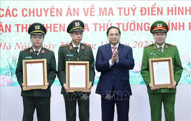 Thủ tướng Chính phủ Phạm Minh Chính: Không để Việt Nam là địa bàn trung chuyển ma túy quốc tế - Ảnh 1.