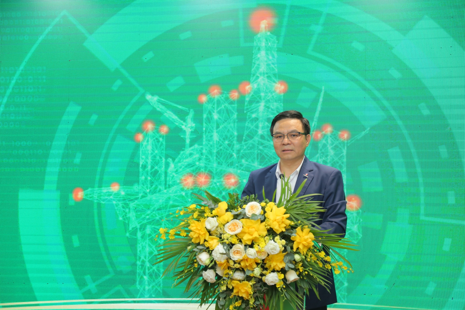 Tổng Giám đốc Petrovietnam Lê Mạnh Hùng: “Chuyển đổi số là xu thế tất yếu, không ai đứng ngoài cuộc” - Ảnh 3.
