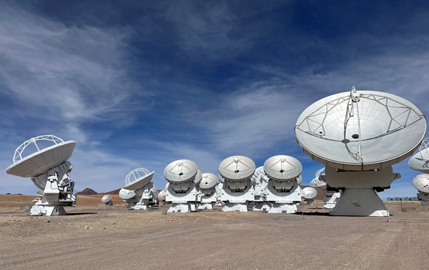 Đài thiên văn lớn nhất thế giới ngừng hoạt động do bị tấn công mạng - Ảnh 1.