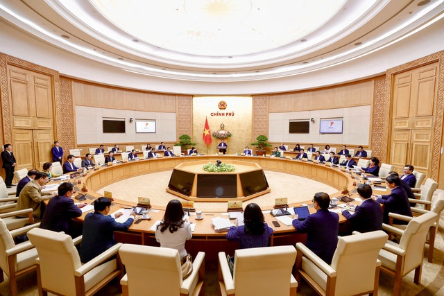 Thủ tướng chủ trì phiên họp Chính phủ thường kỳ tháng 11/2022 - Ảnh 2.