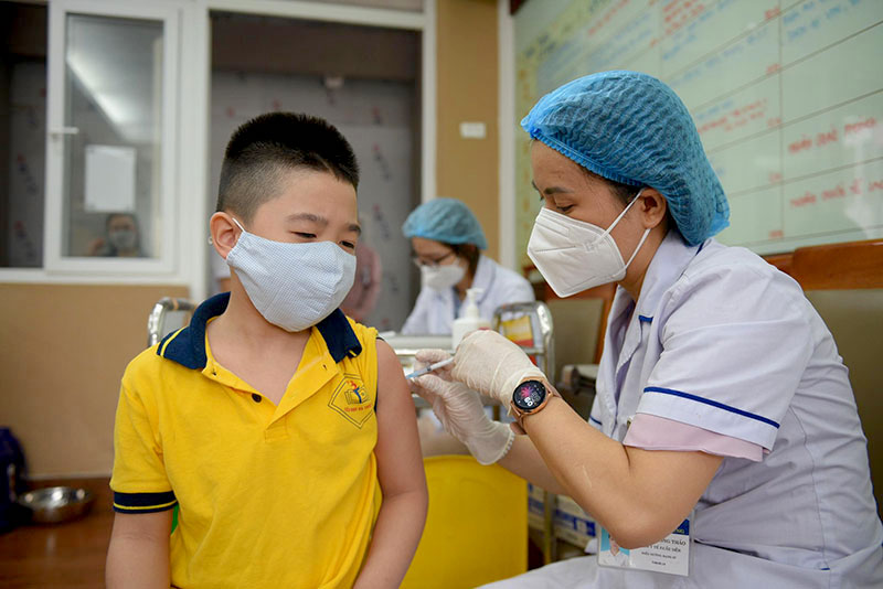 Thành phố Hồ Chí Minh đẩy mạnh tuyên truyền tiêm vaccine phòng COVID-19 cho học sinh thông qua mạng xã hội - Ảnh 1.