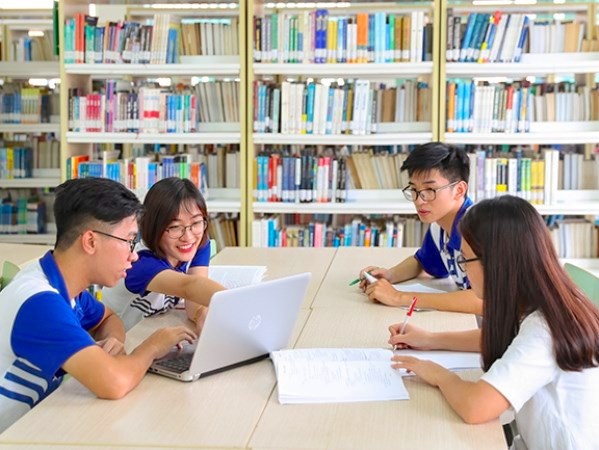 Sinh viên Đại học Quốc gia Hà Nội có thể chuyển ngành sau khi hoàn thành năm học thứ nhất  - Ảnh 1.