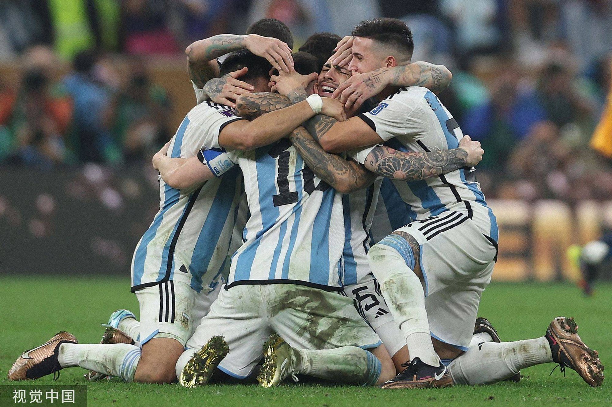 World Cup 2022: Argentina giành cúp vô địch sau trận đấu kịch tính từng giây phút - Ảnh 6.