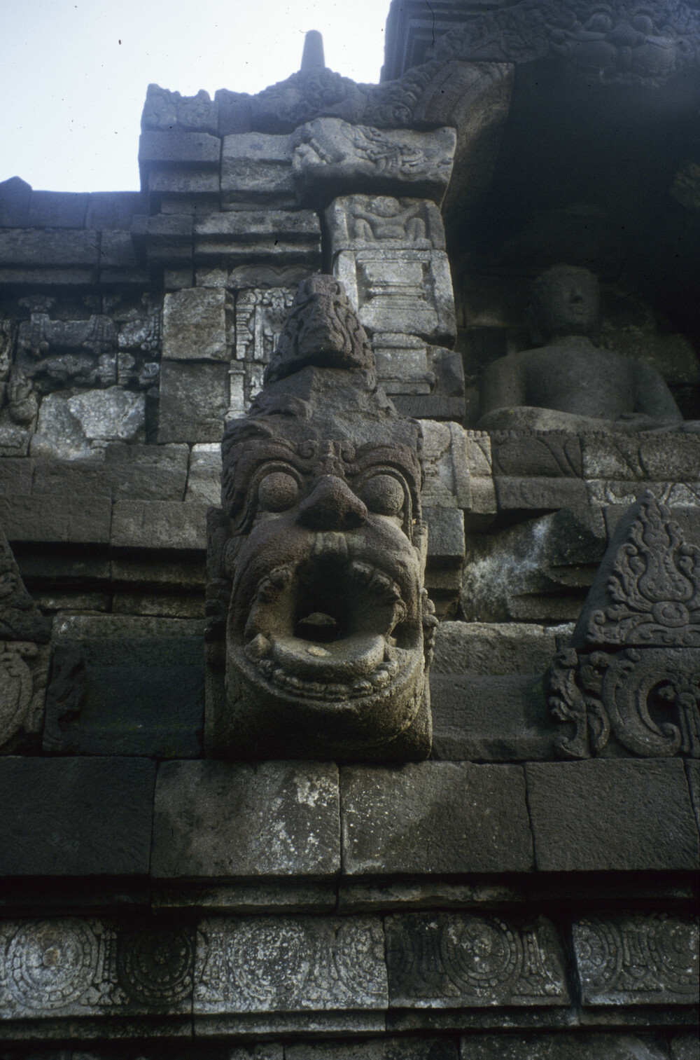 Ghé thăm đền Borobudur - di tích Phật giáo lớn nhất trên thế giới - Ảnh 9.