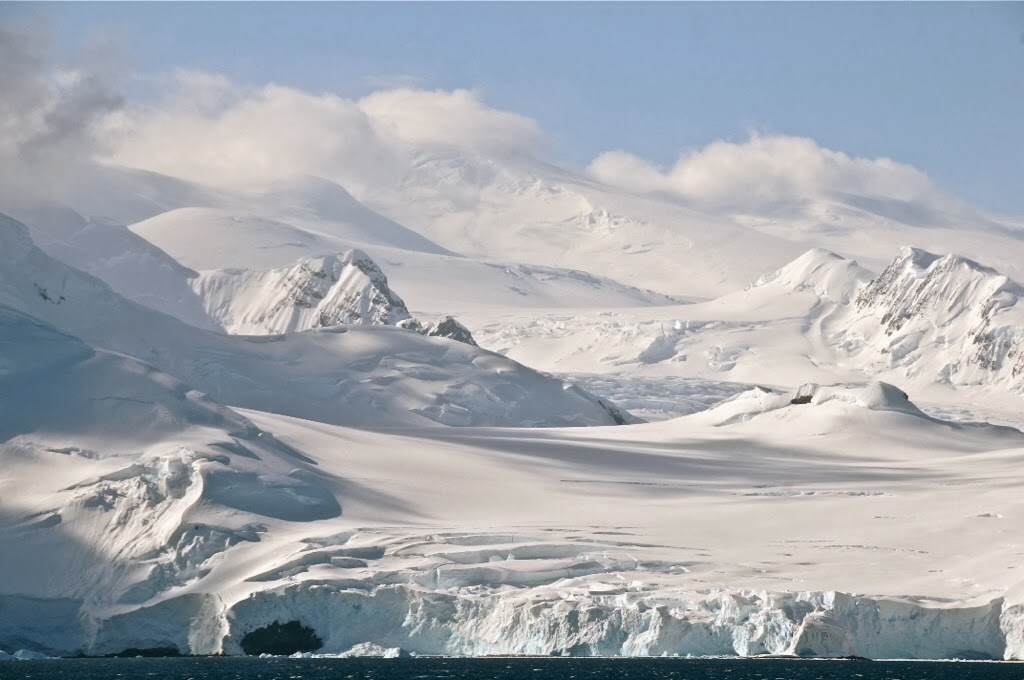 Cao nguyên Đông Nam Cực - nơi lạnh nhất Trái đất - Ảnh 3.