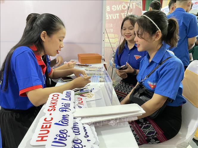 Thừa Thiên - Huế: Tổ chức hướng nghiệp cho sinh viên, học sinh toàn tỉnh - Ảnh 1.