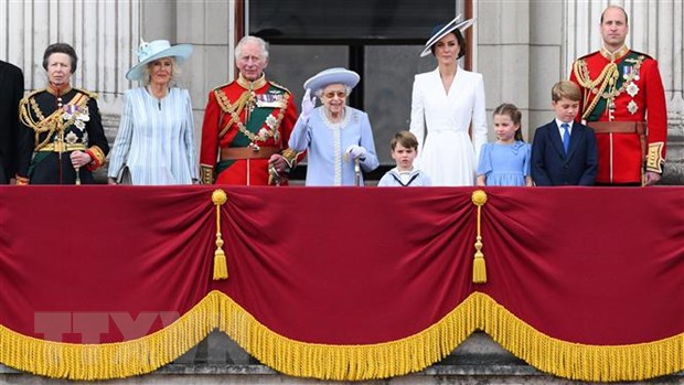 Đại lễ Bạch kim kỷ niệm 70 năm Nữ hoàng Elizabeth II lên ngôi - Ảnh 1.