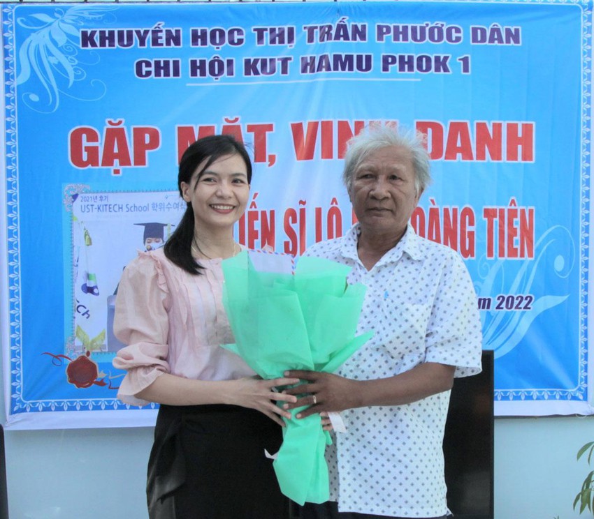 Nữ tiến sĩ đầu tiên của người Chăm ở Ninh Thuận - Ảnh 2.