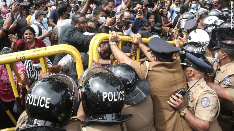 Cuộc khủng hoảng Sri Lanka và những bài học  - Ảnh 1.