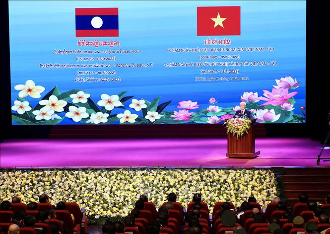 Tổng Bí thư dự Lễ kỷ niệm 60 năm Ngày Thiết lập quan hệ ngoại giao Việt Nam - Lào - Ảnh 3.