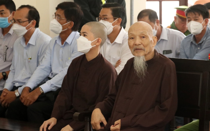 Xét xử vụ "Tịnh thất Bồng Lai": Không chấp nhận đề nghị thay đổi chủ tọa phiên toà của luật sư