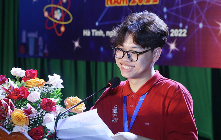 Hành trình chạm tới Huy chương Vàng Olympic Hóa học quốc tế của cậu học trò miền núi Hương Sơn  - Ảnh 1.