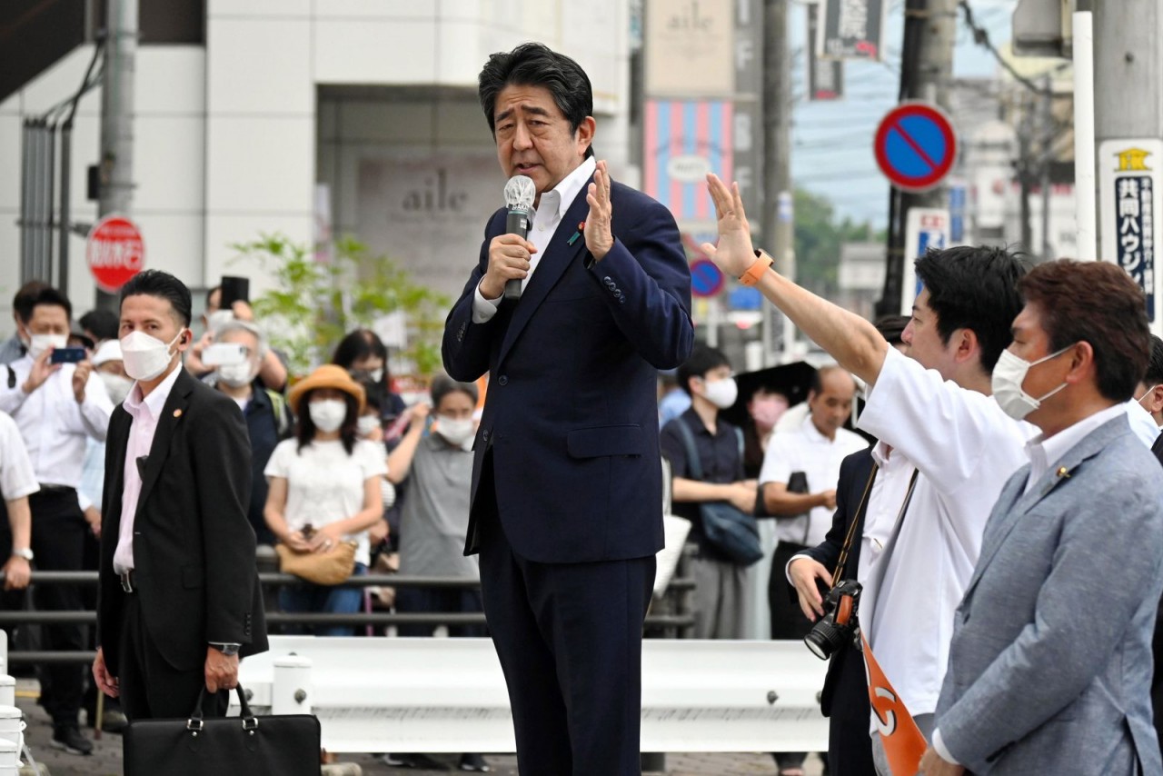 Cuộc đời cựu Thủ tướng Nhật Bản Abe Shinzo qua ảnh - Ảnh 27.
