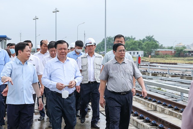 Bắt đầu thực hiện phân luồng giao thông thi công ga ngầm S12 dự án Metro Nhổn-ga Hà Nội từ ngày 20/8 - Ảnh 1.