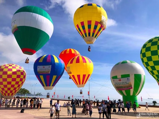 Trải nghiệm hấp dẫn tại Lễ hội khinh khí cầu ở Thanh Hóa từ ngày 27-28/8/2022 - Ảnh 1.