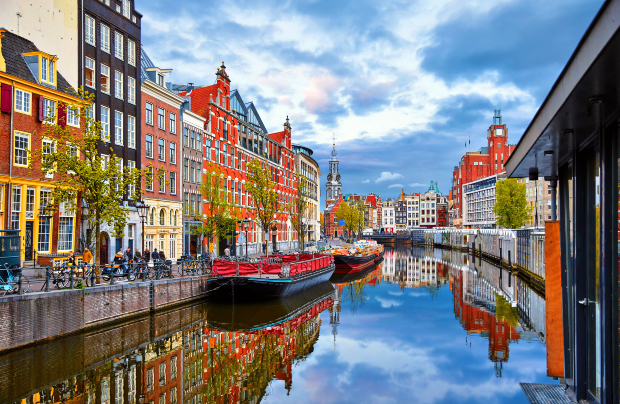 Amsterdam: Từ làng chài đến thành phố thông minh - Ảnh 3.