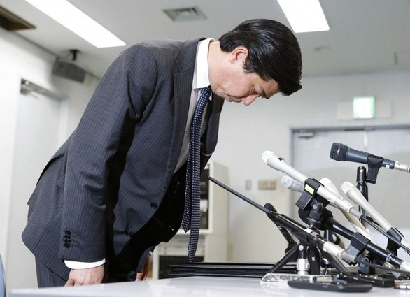 Vụ ám sát cựu Thủ tướng Shinzo Abe: Giám đốc Cơ quan Cảnh sát quốc gia và Cảnh sát trưởng Nhật Bản từ chức - Ảnh 2.