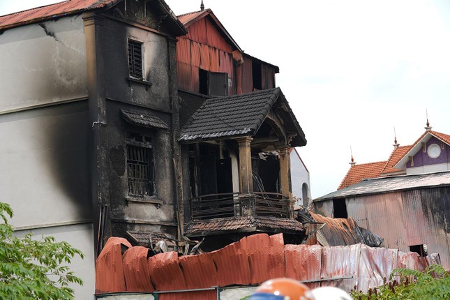 Khởi tố hình sự vụ cháy khiến 3 mẹ con tử vong ở Hà Nội - Ảnh 1.