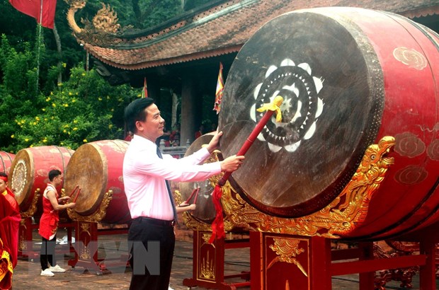Khai mạc lễ hội Lam Kinh kỷ niệm 604 năm khởi nghĩa Lam Sơn - Ảnh 1.