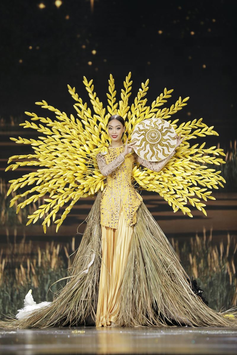 Miss Grand Vietnam 2022: Đêm trình diễn Trang phục Văn hóa Dân tộc đầy màu sắc - Ảnh 13.