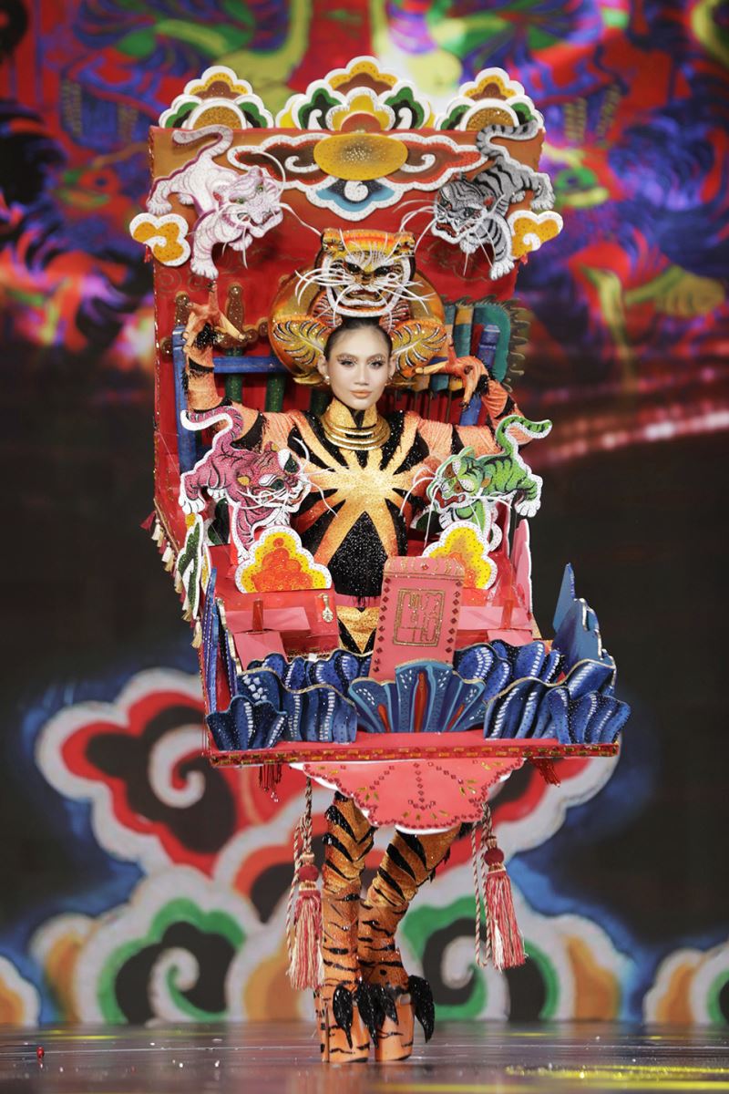 Miss Grand Vietnam 2022: Đêm trình diễn Trang phục Văn hóa Dân tộc đầy màu sắc - Ảnh 15.