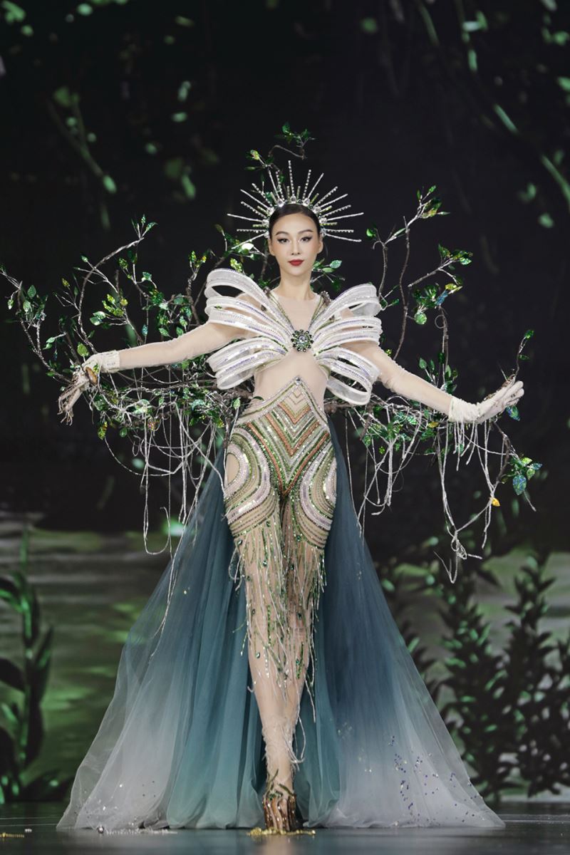Miss Grand Vietnam 2022: Đêm trình diễn Trang phục Văn hóa Dân tộc đầy màu sắc - Ảnh 27.