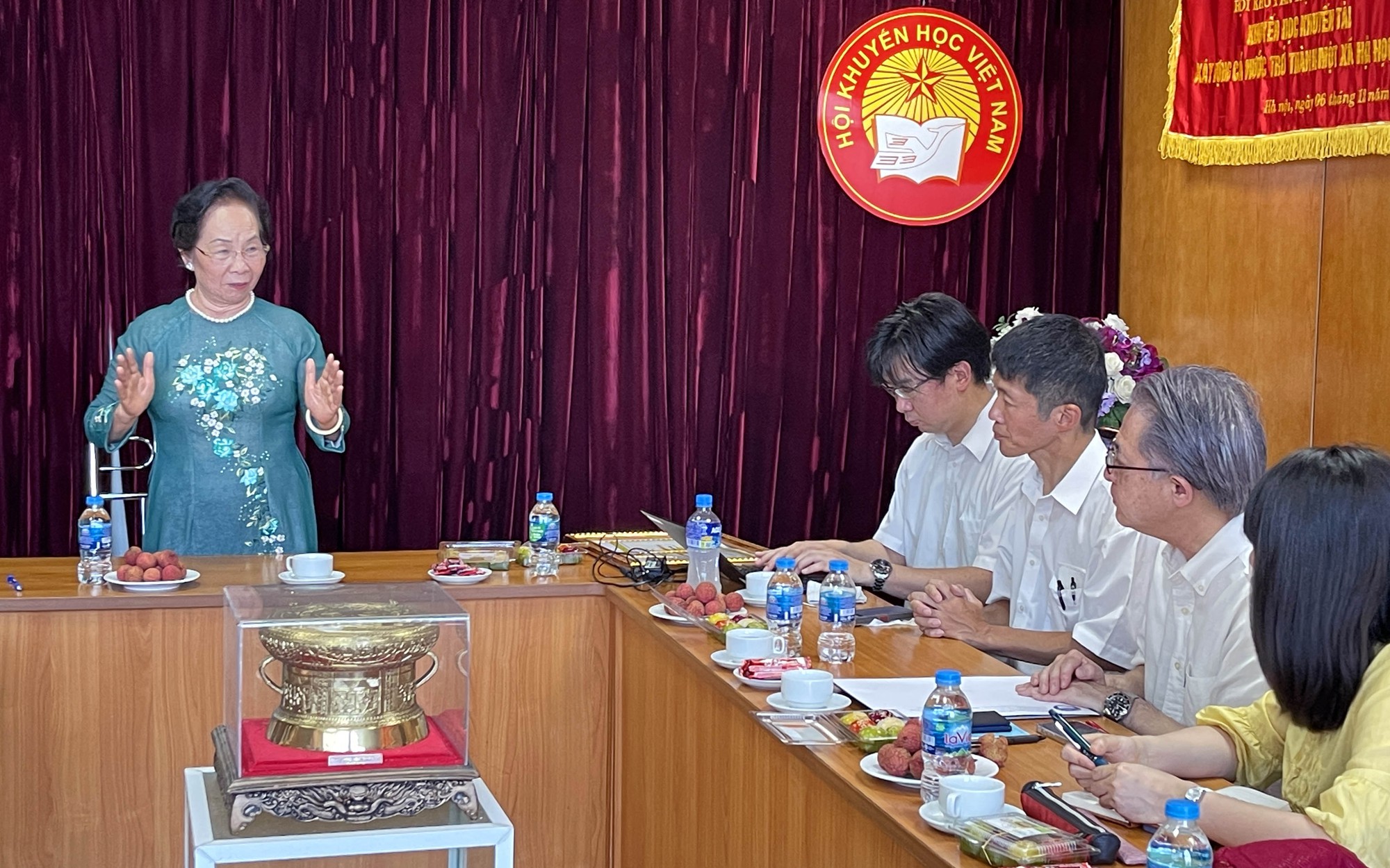 GS.TS Nguyễn Thị Doan: Khuyến học mở con đường tri thức đến tương lai - Ảnh 3.