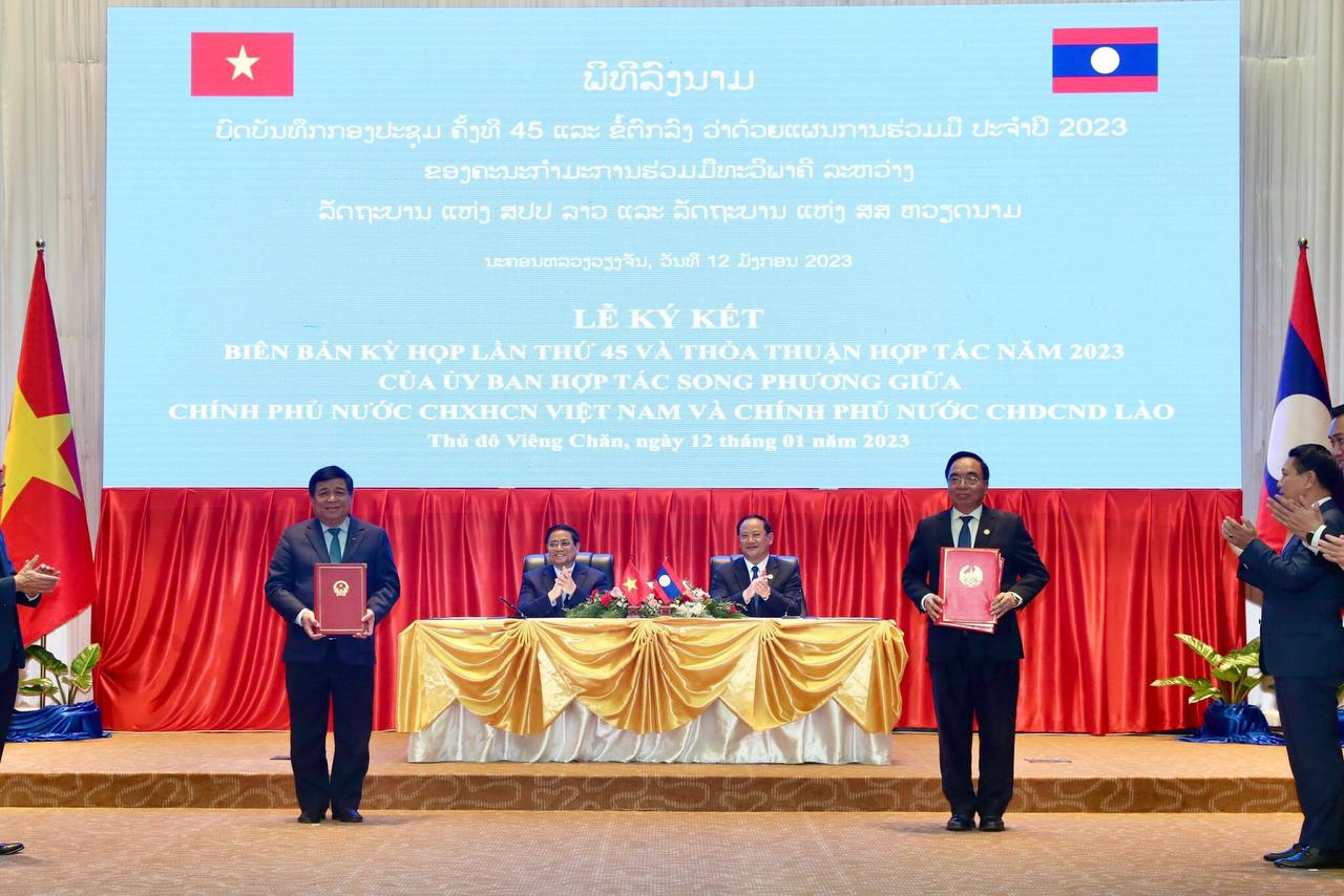 Kỳ họp lần thứ 45 Ủy ban liên Chính phủ về hợp tác song phương Việt Nam - Lào  - Ảnh 4.