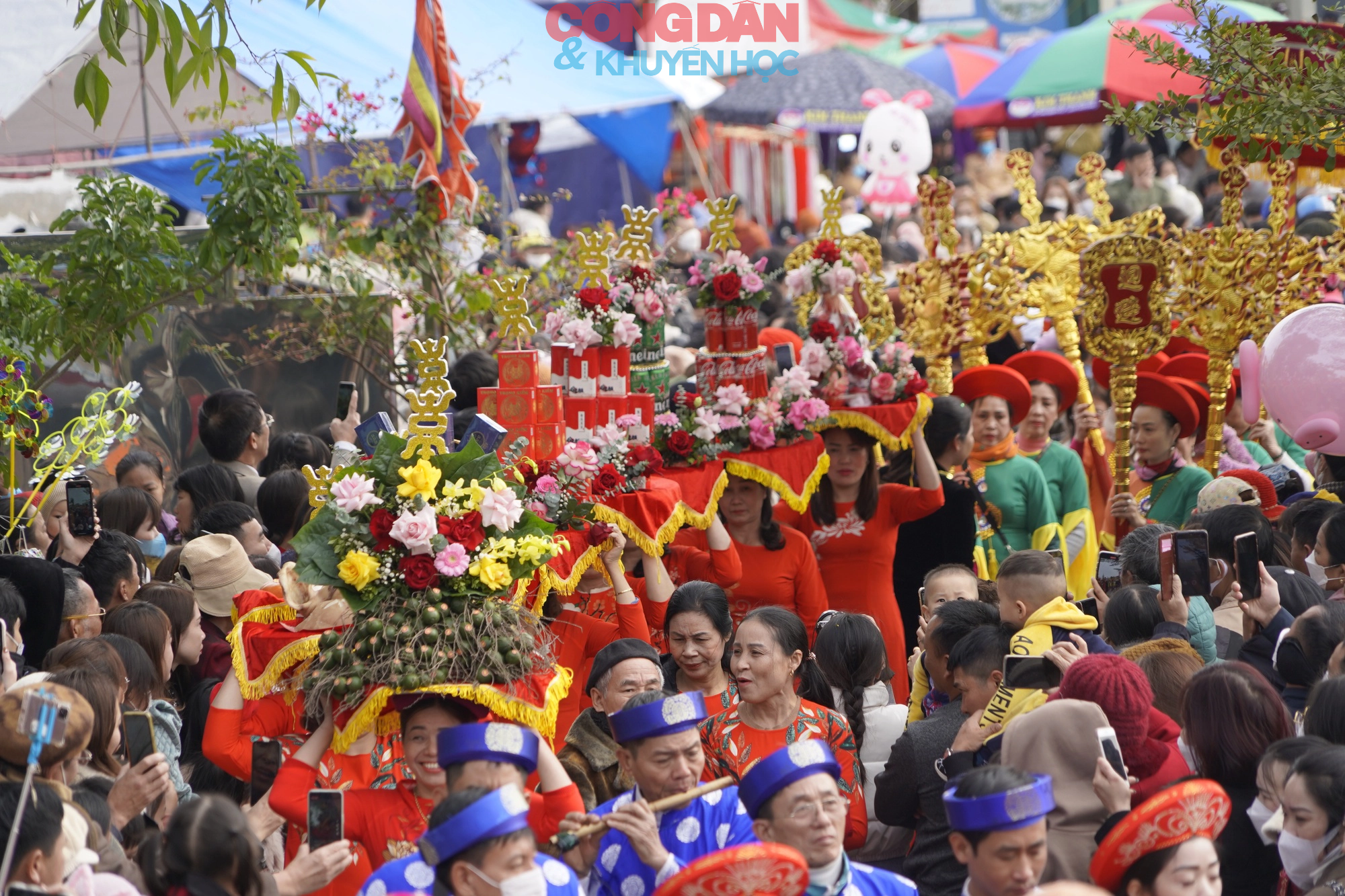 Quảng Ninh: Độc đáo lễ hội rước cụ thượng về miếu Tiên Công lễ tổ - Ảnh 3.