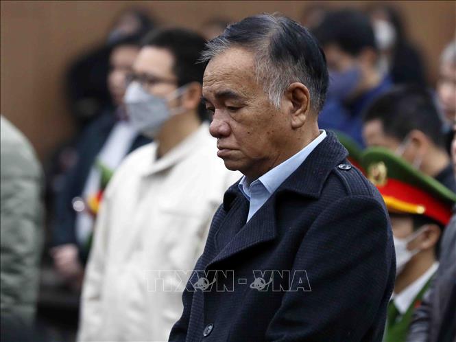 Đại án AIC: Cựu Chủ tịch Nguyễn Thị Thanh Nhàn nhận mức án 30 năm tù - Ảnh 4.