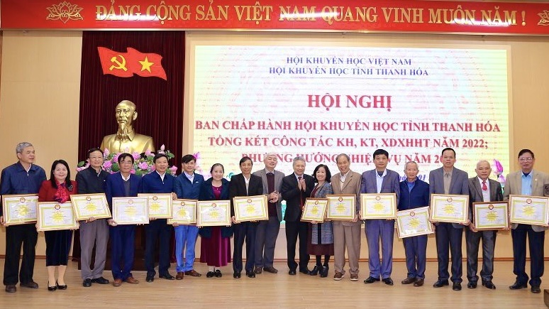 Hội Khuyến học tỉnh Thanh Hóa nhận Bằng khen của Thủ tướng Chính phủ - Ảnh 6.