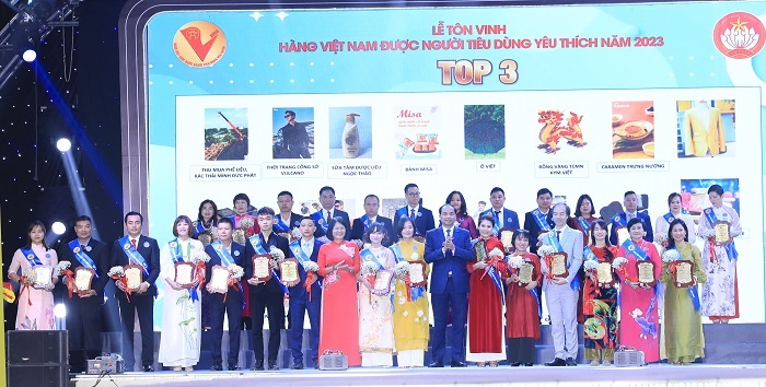 Tôn vinh 150 sản phẩm hàng Việt được người tiêu dùng yêu thích năm 2023- Ảnh 5.