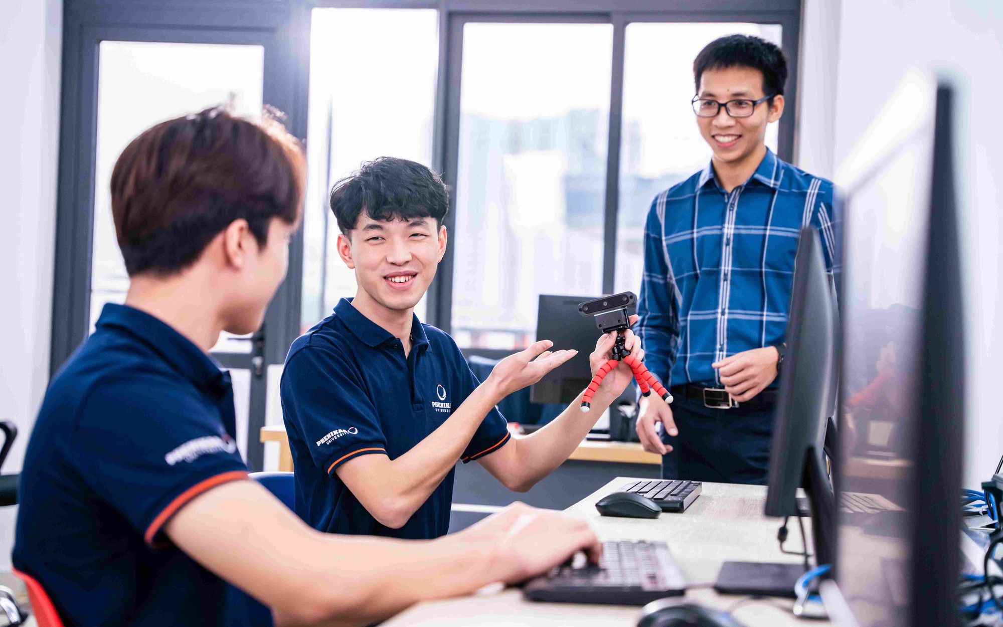 Ngành nghề nào cần nhiều nhân lực trình độ đại học trong những năm tới?
