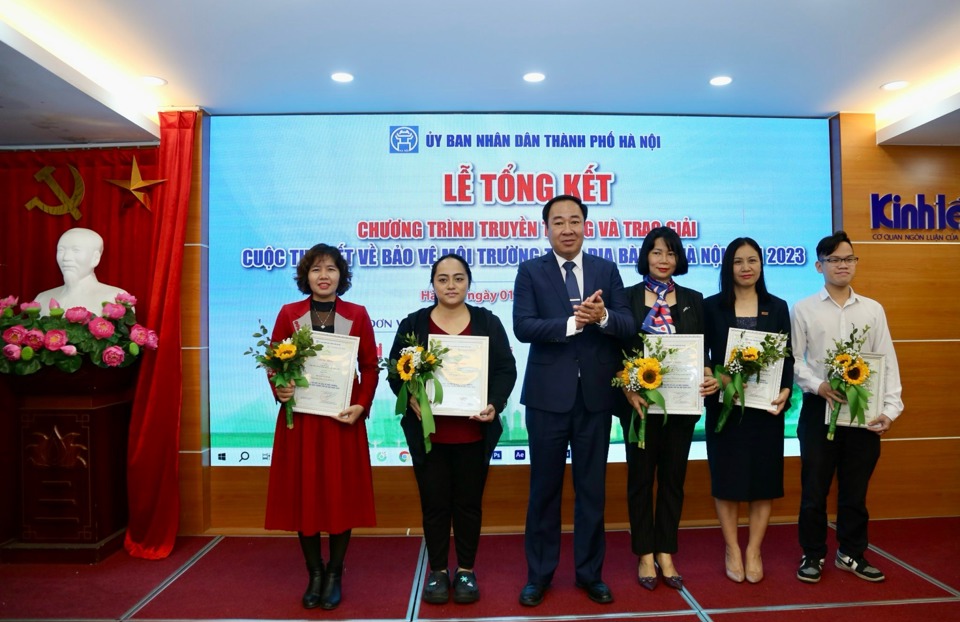 Phát động Chương trình truyền thông về Bảo vệ môi trường trên địa bàn thành phố Hà Nội năm 2024- Ảnh 8.