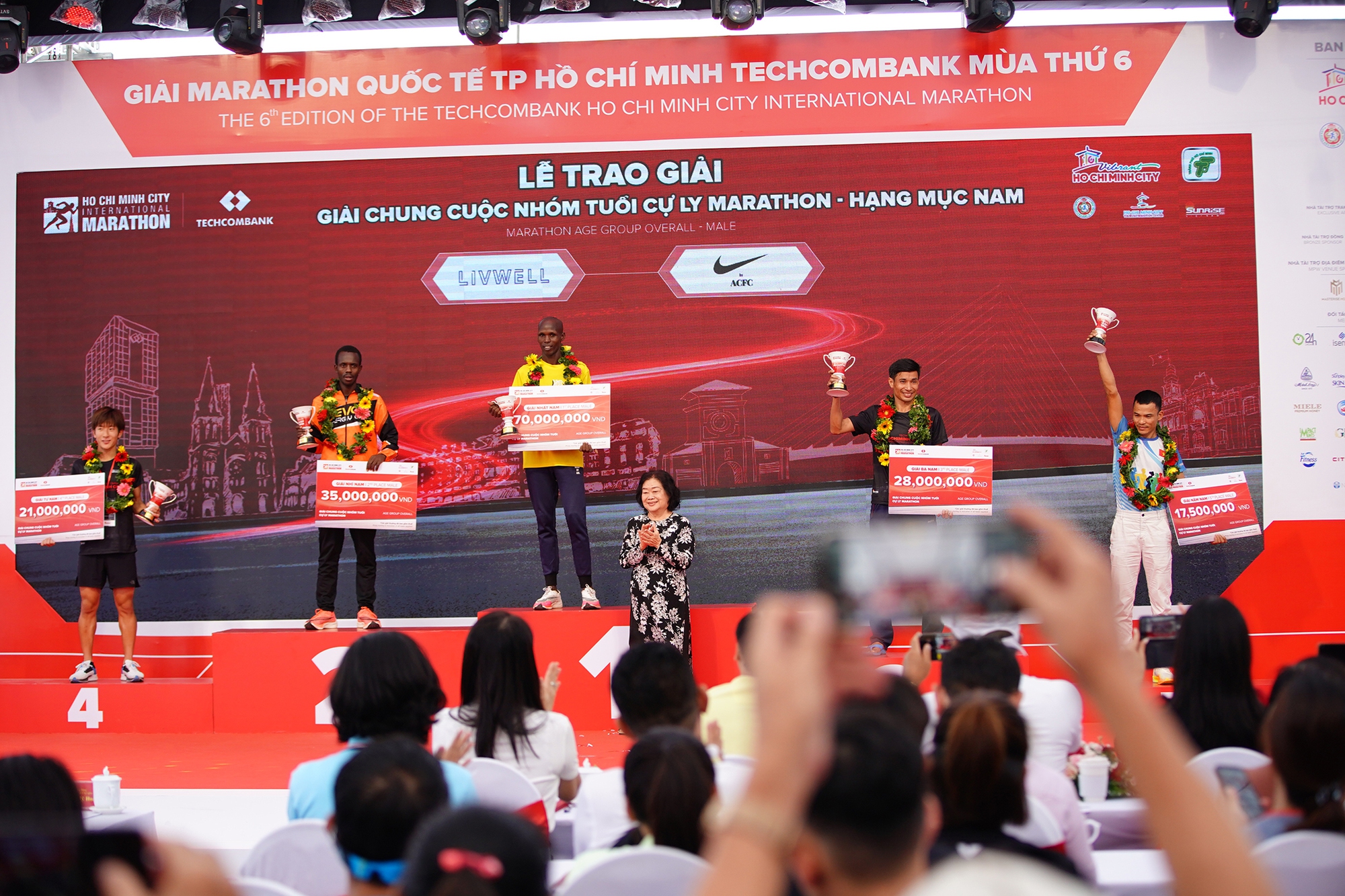 Các nữ Runner Việt Nam vượt trội trong giải Marathon Quốc tế thành phố Hồ Chí Minh Techcombank mùa thứ 6- Ảnh 9.