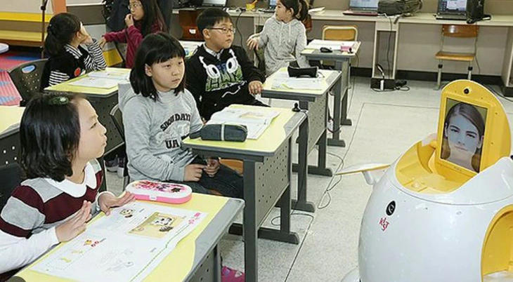Hàn Quốc thử nghiệm robot dạy tiếng Anh cho học sinh- Ảnh 1.