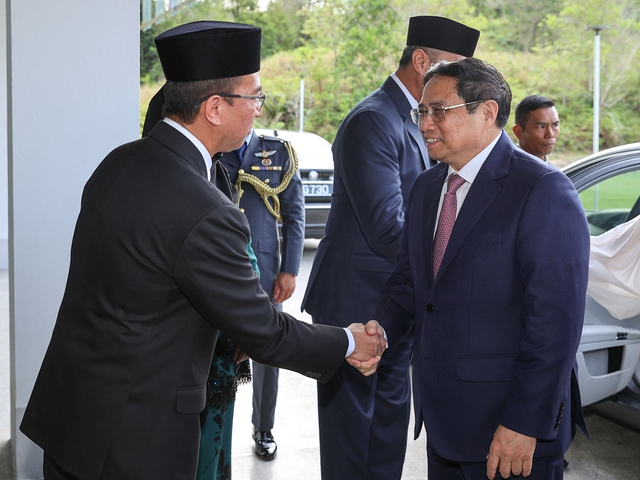 Thủ tướng mong muốn quan hệ hợp tác giáo dục Việt Nam - Brunei ngày càng phát triển - Ảnh 1.