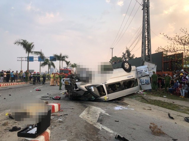 Thủ tướng Chính phủ chỉ đạo khắc phục hậu quả tai nạn giao thông đặc biệt nghiêm trọng tại Quảng Nam - Ảnh 1.