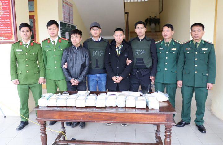 Phá đường dây mua bán ma túy từ Lào về Việt Nam qua Hà Tĩnh, thu 12kg Ketamine, 5.600 viên hồng phiến - Ảnh 3.