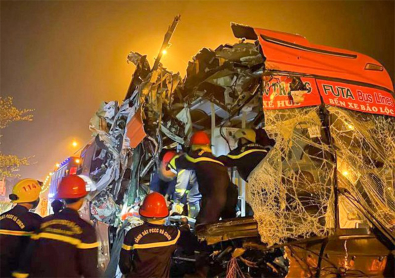Tỉnh Quảng Nam liên tiếp xảy ra tai nạn giao thông nghiêm trọng - Ảnh 1.