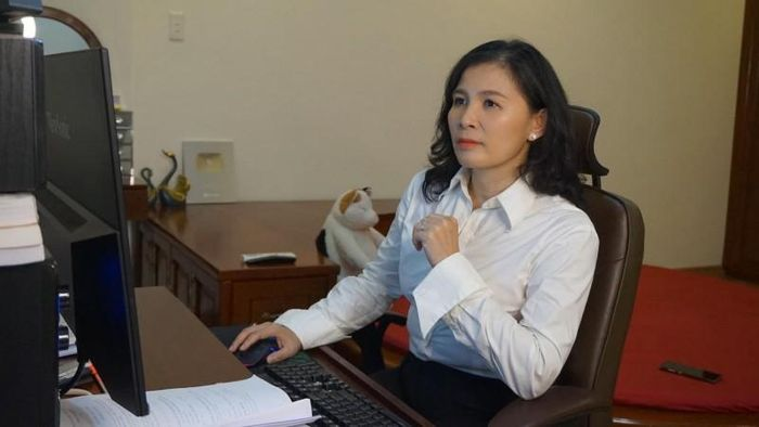 Vụ Nguyễn Phương Hằng: Tạm giam nhà báo Hàn Ni, tiến sĩ luật Đặng Anh Quân - Ảnh 1.